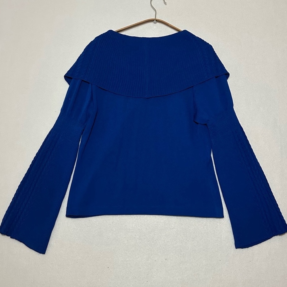 St. John Collection By Marie Gray Women’s Sweater Blue Size 8 - Picture 6 of 9